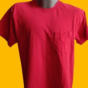 XL  Single Stitch T-shirt Vintage 1990's Men's Red Fruit Loom Pocket Tee USA